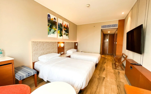 Hyatt Centric Janakpuri New Delhi
