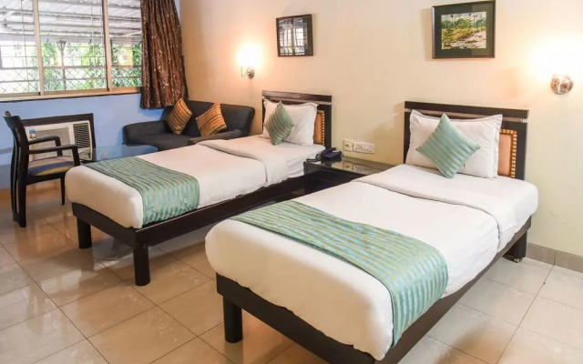 OYO 2417 Hotel Allenby Inn