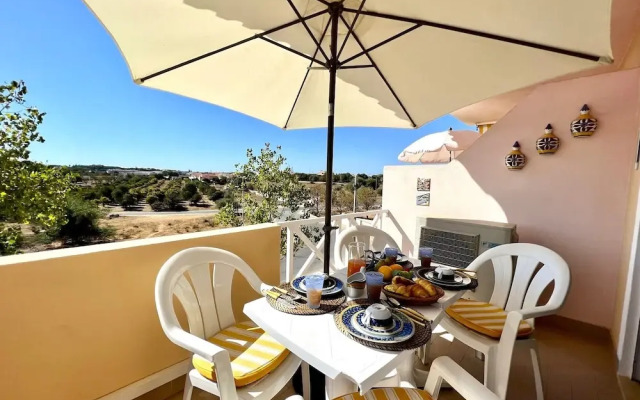 Albufeira Valley 1 With Pool by Homing