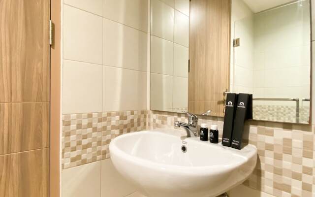 Simply Look And Warm Studio Room Tamansari Iswara Apartment