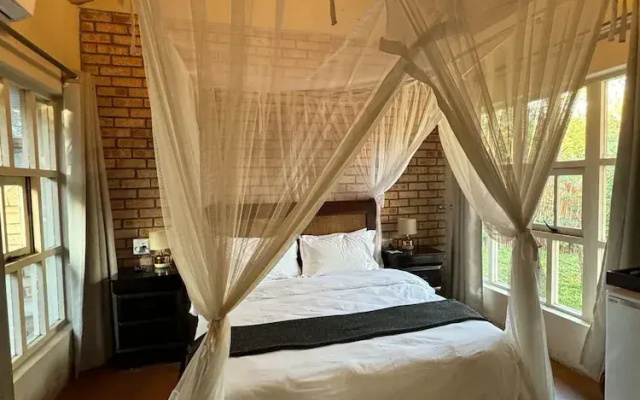 Pan African Safari Lodge