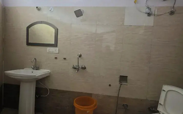 Siddhi Vinayak Hotel And Banquet