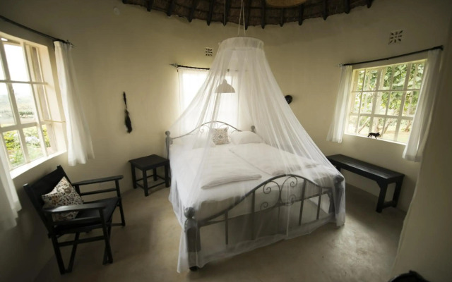 Nyati Hill Cottages