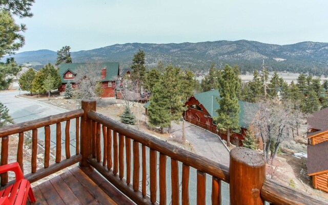 Castle Glen Chalet-1845 by Big Bear Vacations