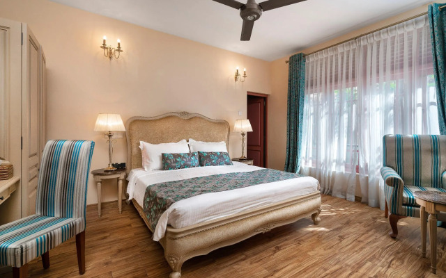 Clove Villa
