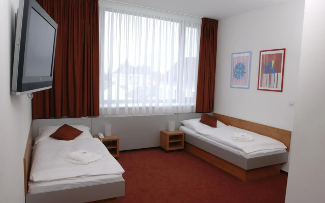 Hotel Ruby Blue