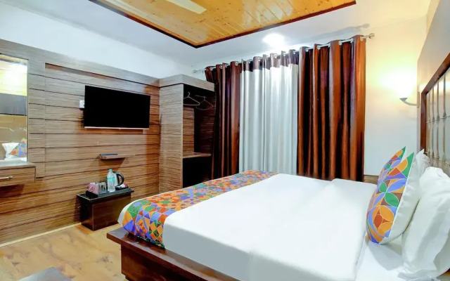 FabHotel Prime Royal Park