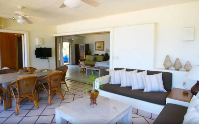 Los Tules Villas del Sol