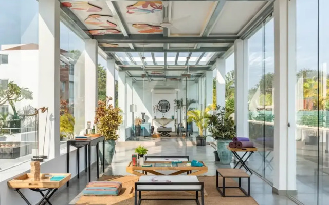 El Arbol by Hireavilla-2br w Rooftop Pool in Nerul