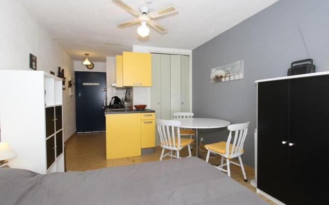 Appartement Balaruc-les-Bains, 1 pièce, 2 personnes - FR-1-553-100