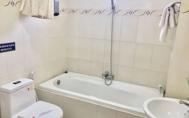 Y Linh Hotel