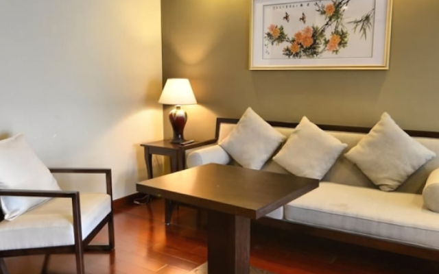 Zhanhong Pazhou Service Apartment