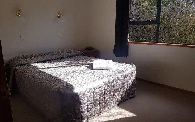 Mt Cook View Motel - Fox Glacier