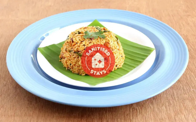 Saba Service Apartments by OYO Rooms