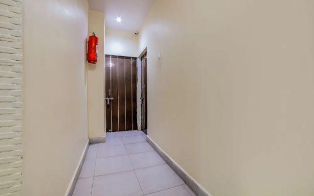 Oyo 23706 Super Deluxe Guest House