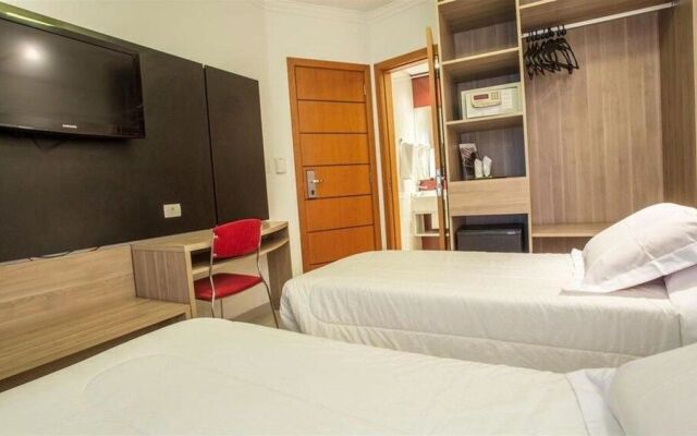 Atlântico Golden Apart Hotel