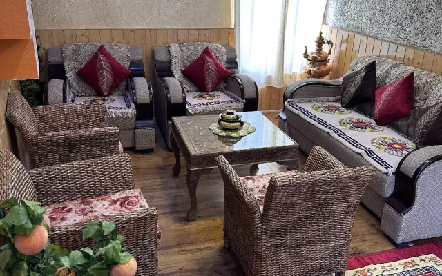 Paradise Leh Residency