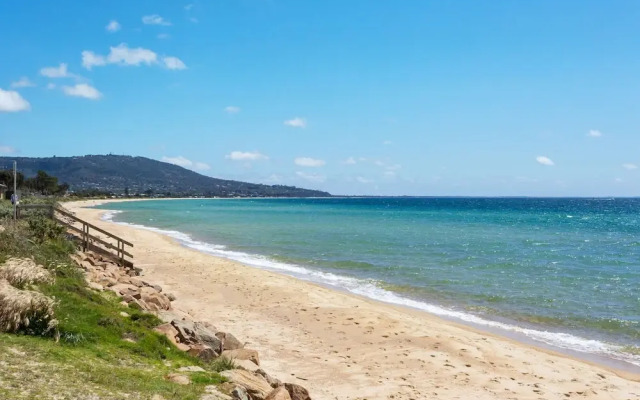 DROMANA Walk to Beach & Shops. Table Tennis + Netflix