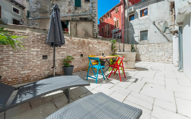 DC II Downtown apartment