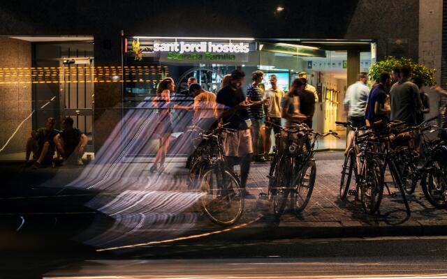 Sant Jordi Hostels Sagrada Familia