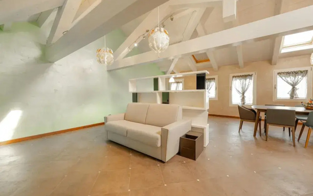 Luxury Burano Penthouse - Lagoon View
