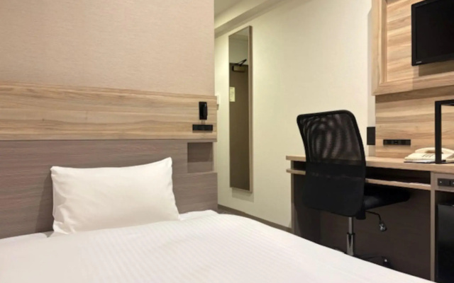 Smile Hotel Kitaasaka – Guest Rooms – Asaka
