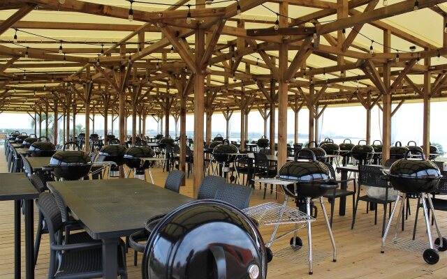Grand Camping Palm Garden Maishima
