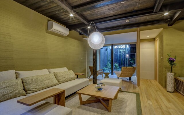 Kusamakura Kyoto Kawaramachi