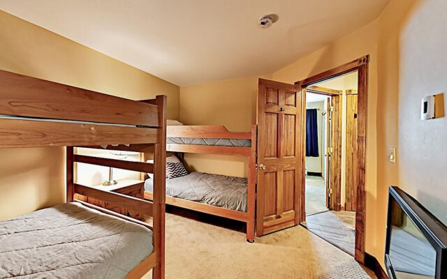 Roomy 3112 - 3 Br Townhouse