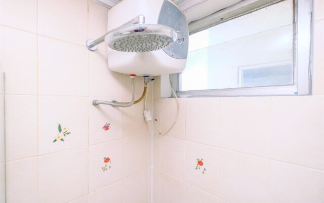 Cozy And Nice 2Br Apartment At Maple Park Sunter