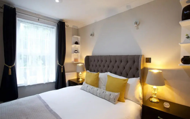 Avari Apartments - Winchester Collection