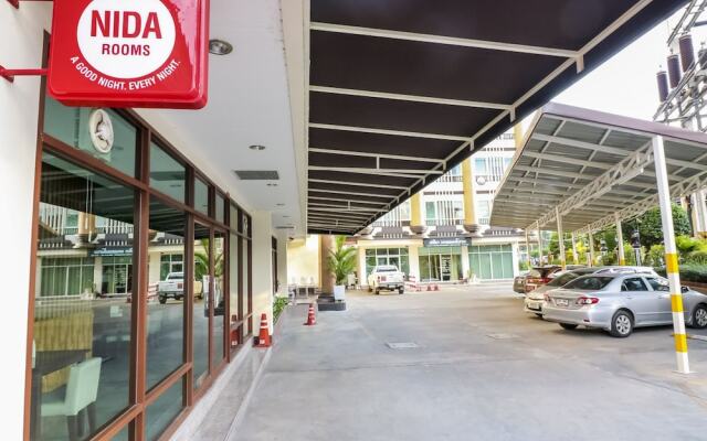 Nida Rooms Suan Kaew Mall 1010