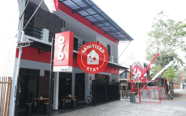 OYO 1380 Velodrome Family House Syariah