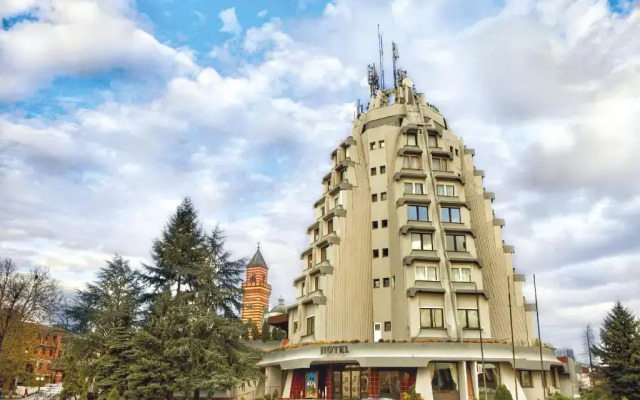 Petrus Hotel