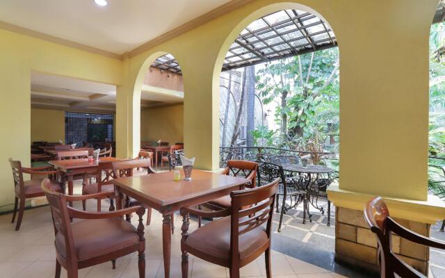 OYO 919 Hotel Kalisma Syariah Near RS Pelni