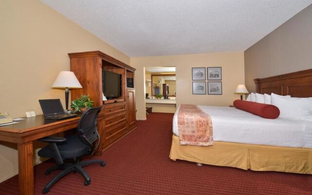 Best Western Plus King's Inn & Suites