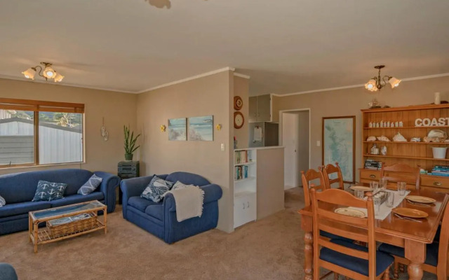 Wonderful Whangamata - Whangamata Holiday Home