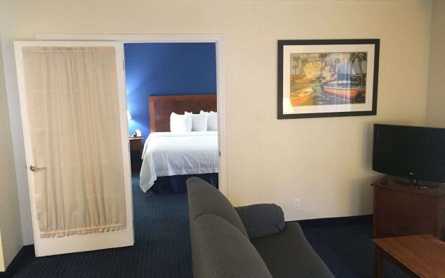 Doral Inn & Suites Miami Airport West