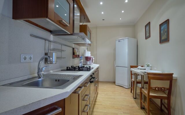 Апартаменты Center City, Малая Садовая