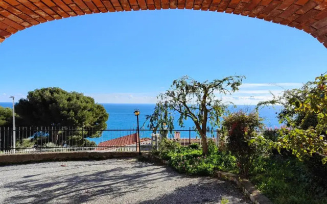 Strada Delle Colline 22