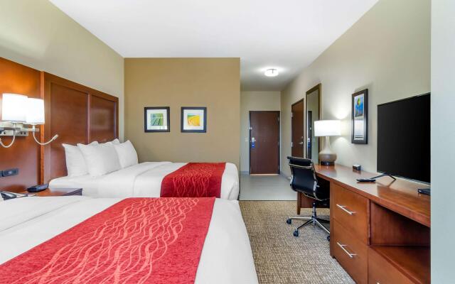 Comfort Inn & Suites Salina North