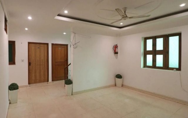 Hotel Sehrawat Inn