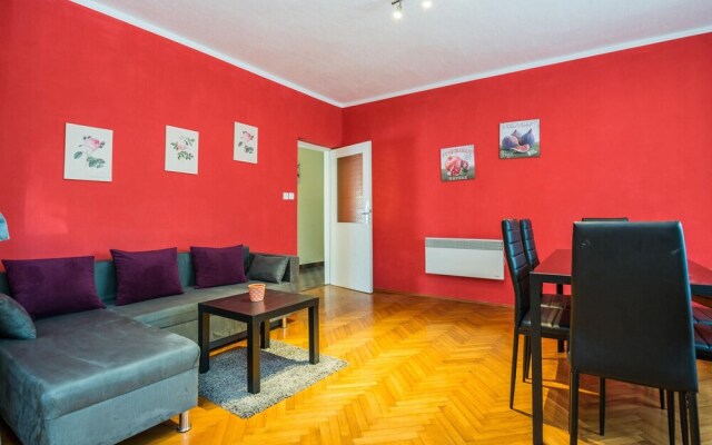 Beautiful Home in Zadar With 6 Bedrooms and Wifi