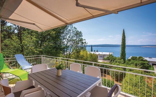 Nice Home in Dramalj With Wifi and 2 Bedrooms