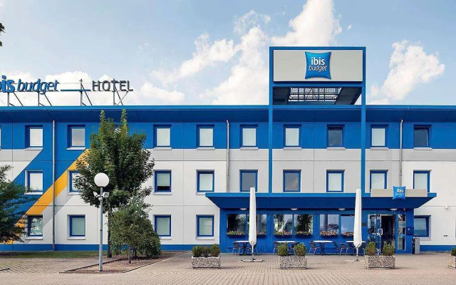 Ibis Budget Hotel Berlin Airport - Neueröffnung