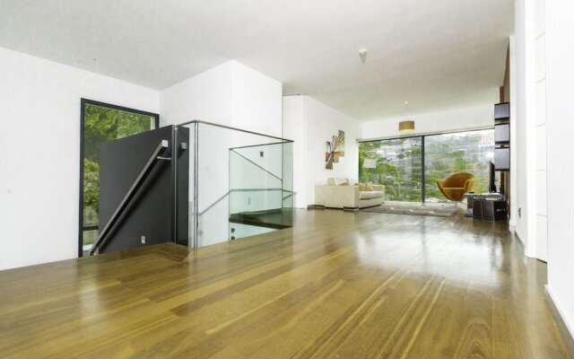 Villa Skylark by MHM