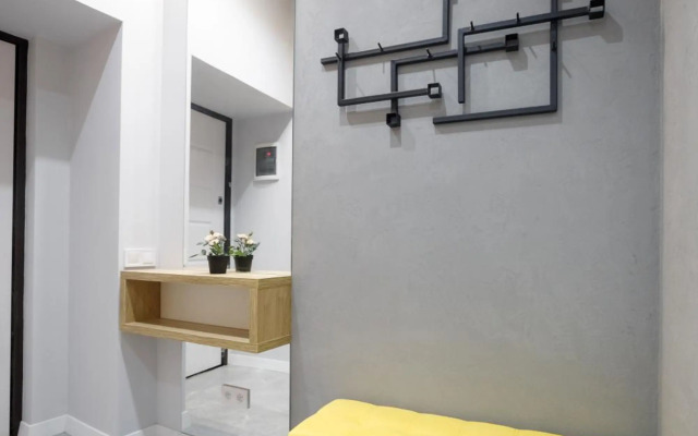 Royal apartment on Hmelnytskogo 37