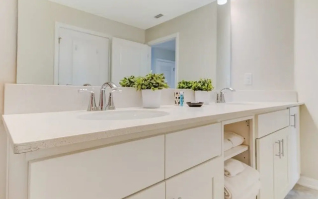 Storey Lake 3111 IHR 1059