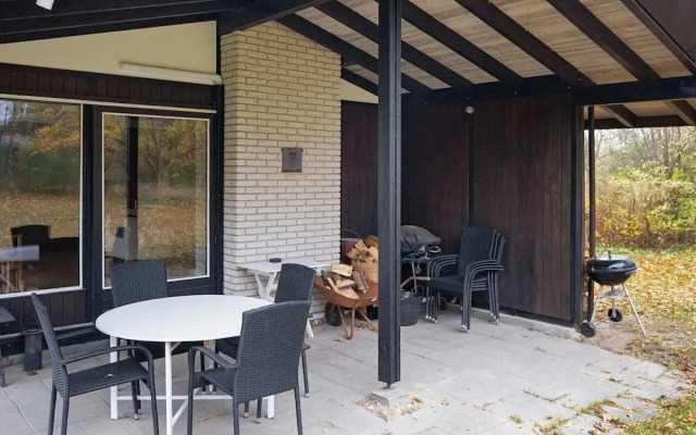 6 Person Holiday Home in Hundested