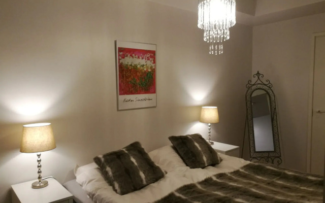 RovaVisit Apartments Paroni